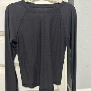 old navy long sleeve - size small